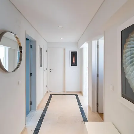 Daire Marina Mar 'penthouse' By Sapvillas *