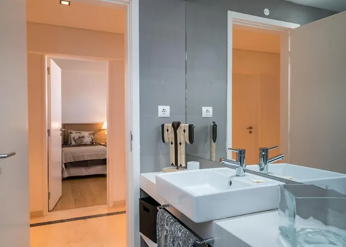 Marina Mar 'penthouse' By Sapvillas Vilamoura