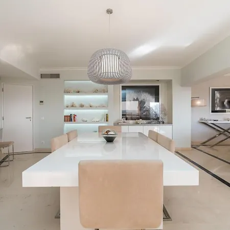 Marina Mar 'penthouse' By Sapvillas Vilamoura