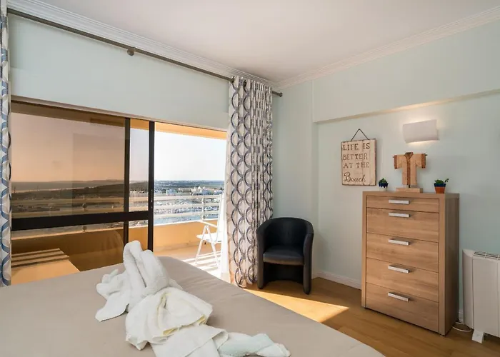 Apartment Marina Mar 'penthouse' By Sapvillas Vilamoura