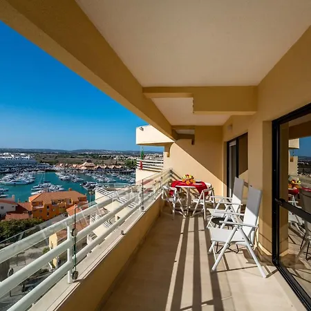 شقة Marina Mar 'penthouse' By Sapvillas فيلامورا